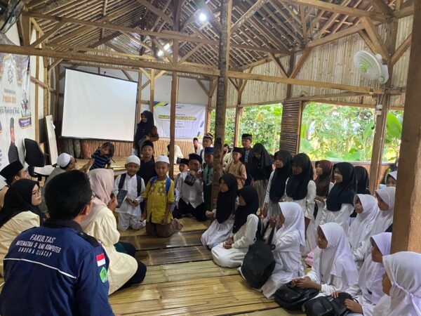 Sosialisasi IPNU, IPPNU dan Sosialisasi TEKNOLOGI bersama Madin DAAR EL KHAER
